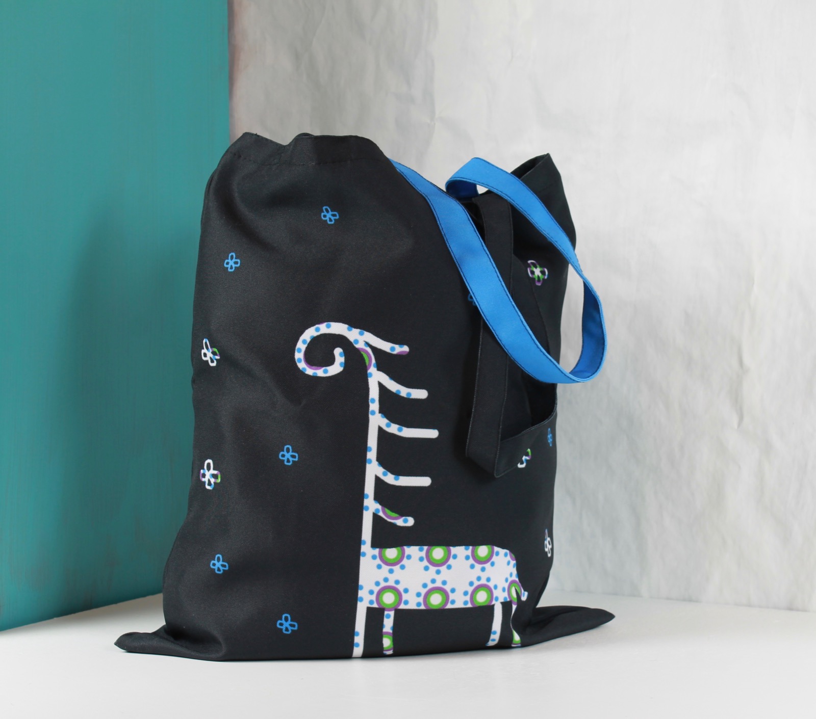 черная сумка тоут с лошадью жирафом шоппер фишкард fishcard black tote bag with giraffe horse