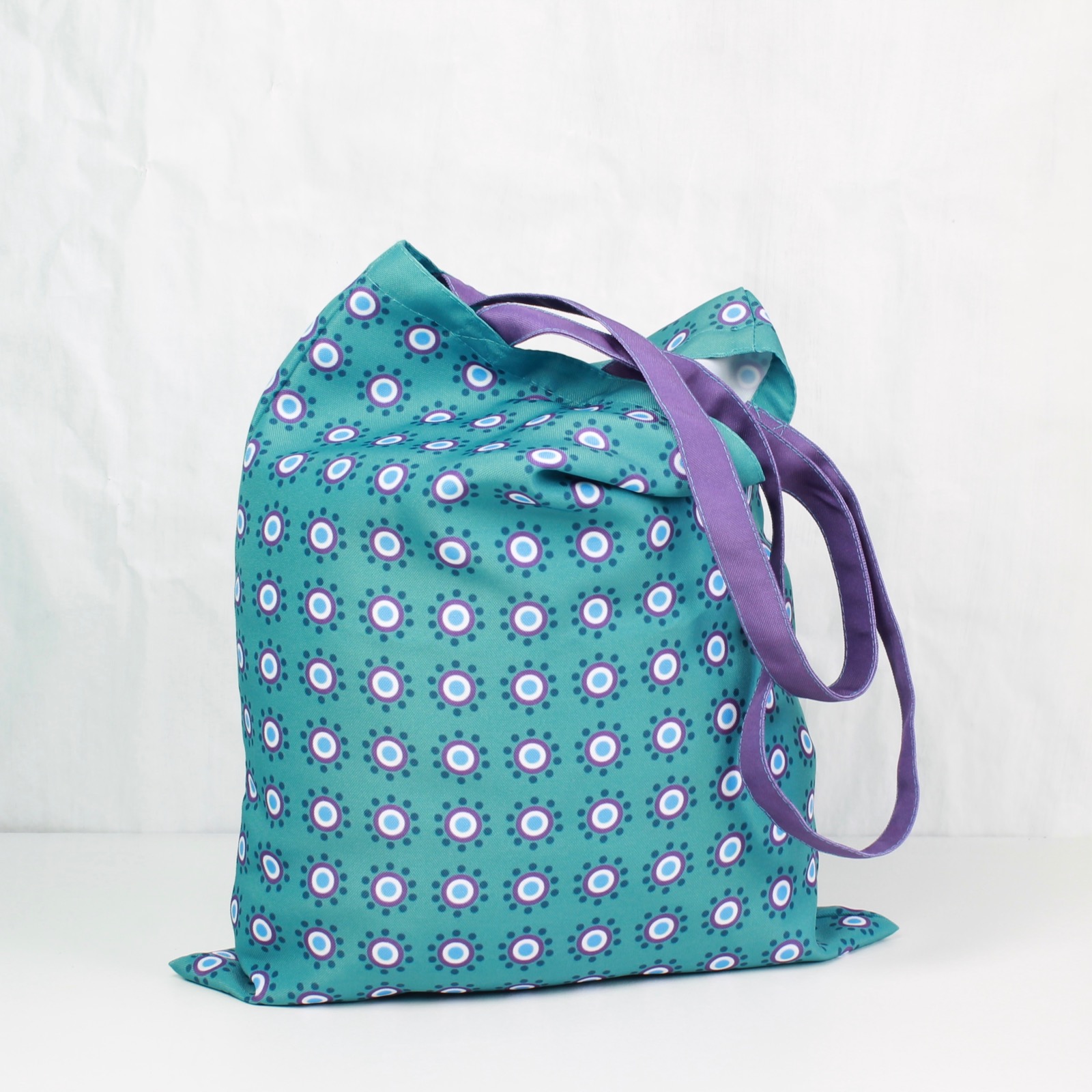 голубая сумка с цветочным орнаментом тоут шоппер со звездами фишкард fishcard flower pattern blue tote bag