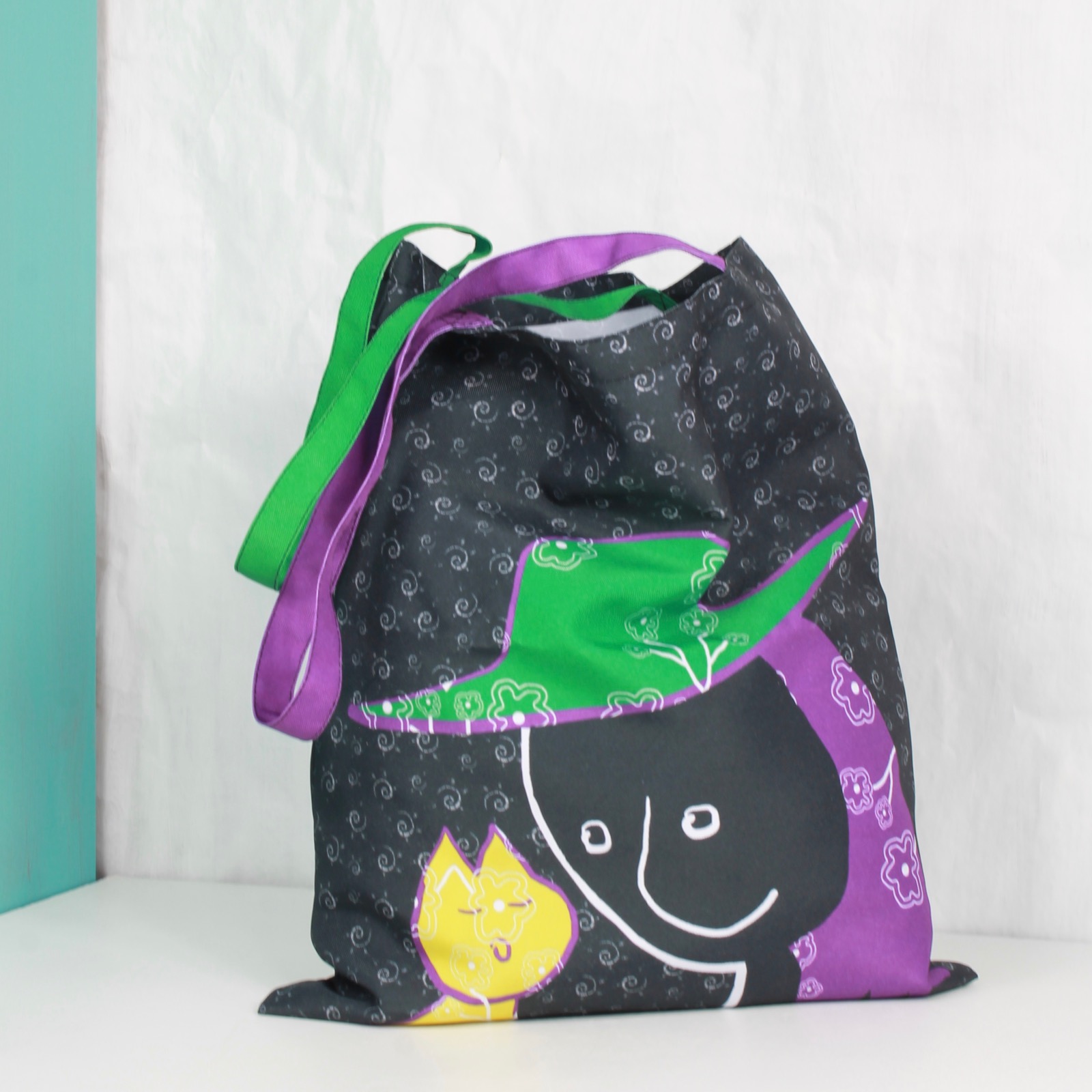 черная эко сумка шоппер арт-авоська с девочкой и кошкой фишкард fishcard black tote book bag with girl and cat